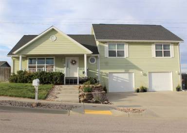 Main picture of 1012 Lennon Ln