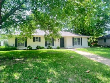 Main picture of 601 Kirby Ln