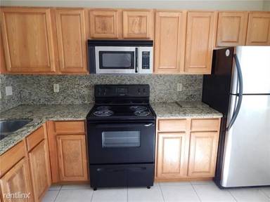 Main picture of 5721 Riverside Dr