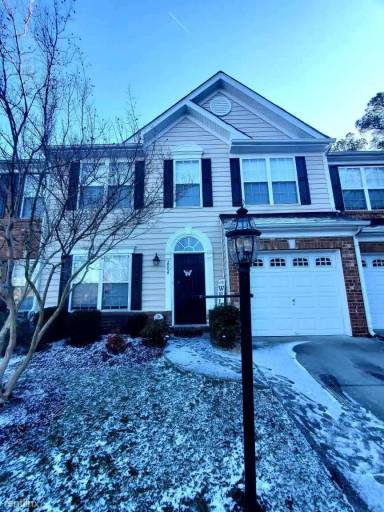 Main picture of 2004 Dominion Townes Ln