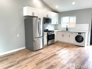 Main picture of 1211 Neola St