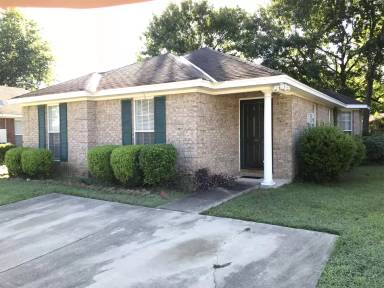 Main picture of 2742 Garden Brook Ct