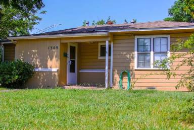 Main picture of 1309 Anna St