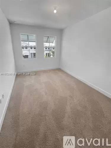 Main picture of 17025 SW 1st St