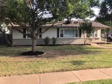 Main picture of 3519 27th St