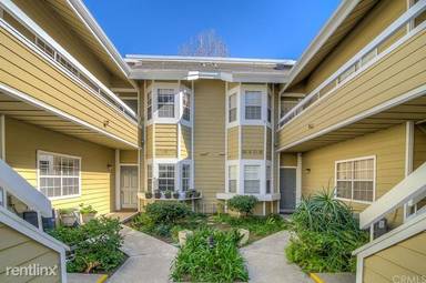 Main picture of 3720 S Bear St
