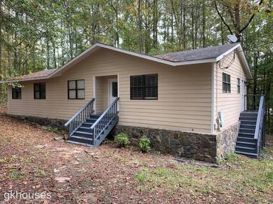 Main picture of 364 Country Rd