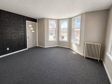 Main picture of 504 E Honeywell Ave