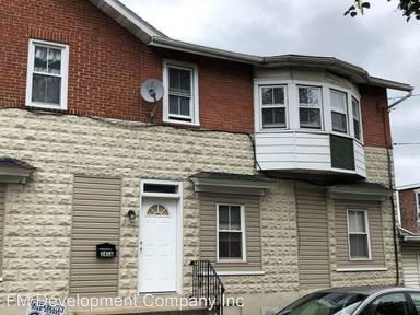Main picture of 345 Cherry St
