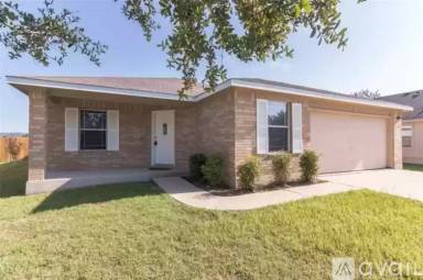 Main picture of 110 Easy St