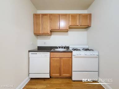 Main picture of 540 W Wellington Ave
