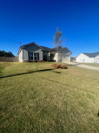 Main picture of 1243 Oak Ln