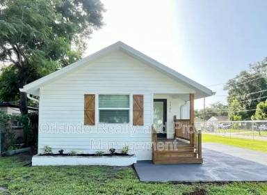 Main picture of 1521 Nieuport Ln