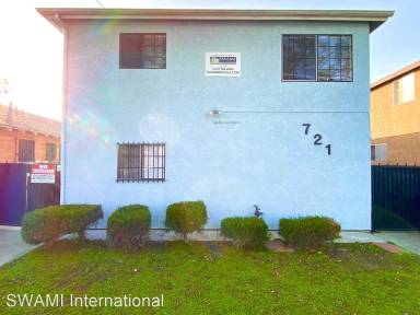 Main picture of 721 Bay View Ave