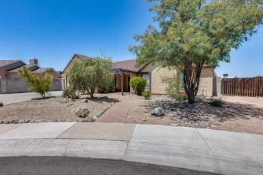 Main picture of 12512 N 85th Ave