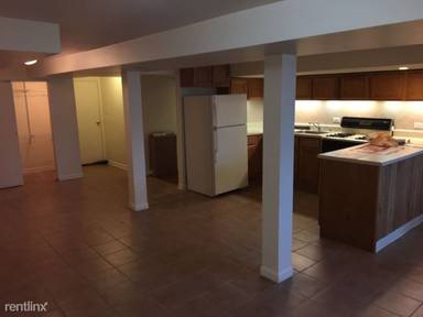 Main picture of 4009 N Greenview Ave