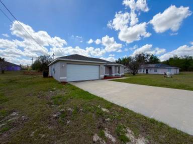 Main picture of 338 Larch Rd