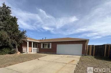 Main picture of 5035 Worchester St