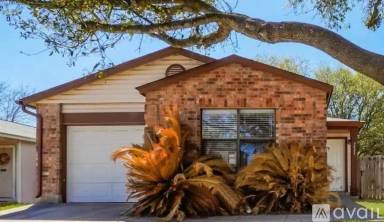 Main picture of 2423 Buffalo Pass Dr