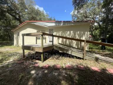 Main picture of 721 W Socrum Loop Rd