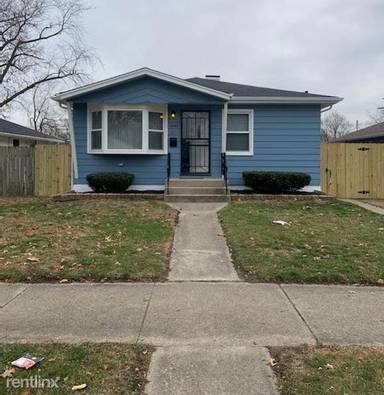 Main picture of 14741 Dobson Ave