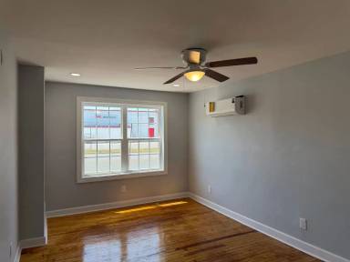 Main picture of 1607 Saint Andrew St