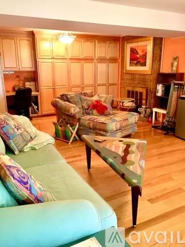 Main picture of 13817 Loree Ln