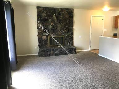 Main picture of 732 Orange Ave
