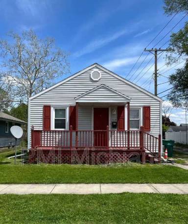 Main picture of 606 Meridian St