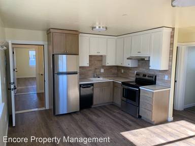 Main picture of 181 E Tall Fir Ct