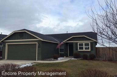 Main picture of 319 SW 33rd Dr