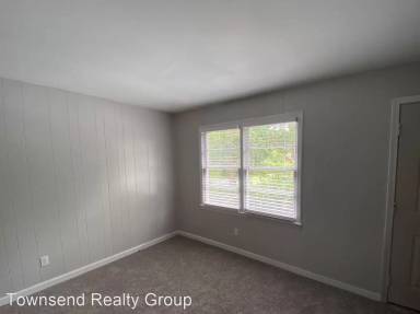 Main picture of 618 Eastview Ct