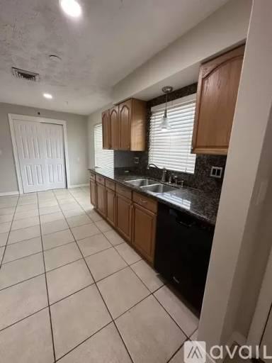 Main picture of 315 Scott Ct