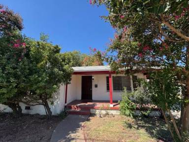 Main picture of 474 Gray Ave