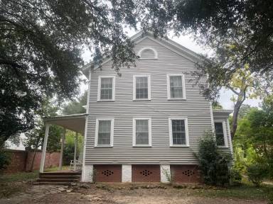 Main picture of 418 Barnwell Ave NW