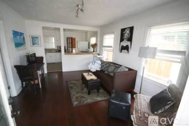 Main picture of 104 N Guadalupe Ave