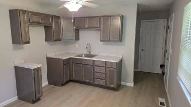 Main picture of 1961 Windmill Way