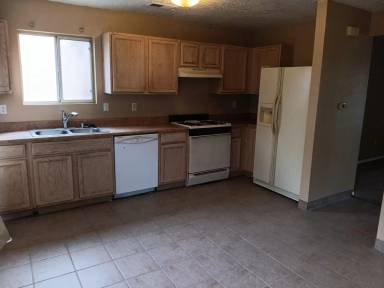 Main picture of 10552 Ramah Dr NW
