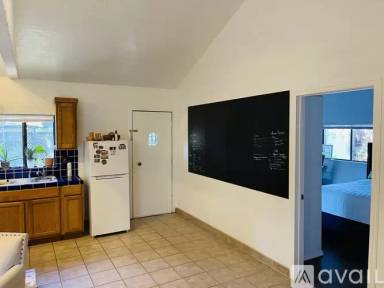 Main picture of 1615 Kensington Ave