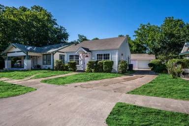 Main picture of 413 11th Ave NW