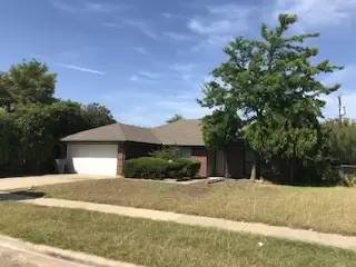 Main picture of 4010 Carolyn Dr