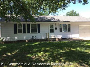 Main picture of 3104 S Erin Ln
