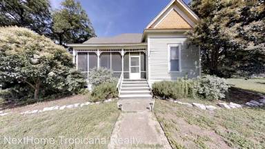 Main picture of 616 N Beal St