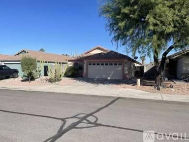 Main picture of 10608 E Caballero St