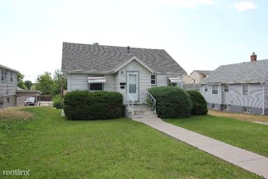 Main picture of 2232 10th Ave