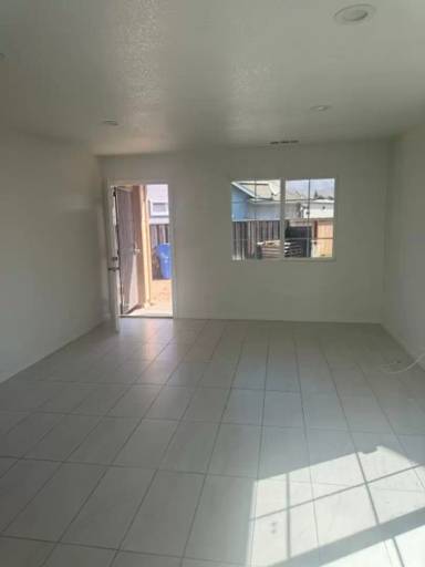 Main picture of 1001 Highpoint Ct