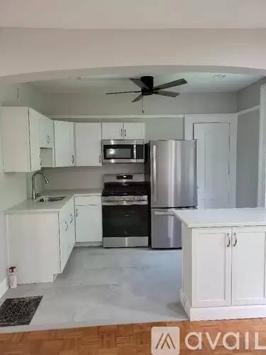 Main picture of 367 Madison Ave