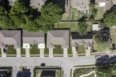 Main picture of 4906 S 72nd East Ave