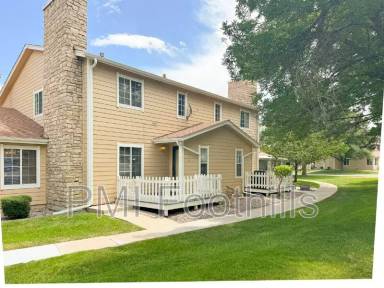 Main picture of 8460 Everett Way