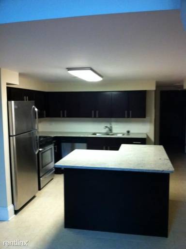 Main picture of 871-77 W Lill Ave